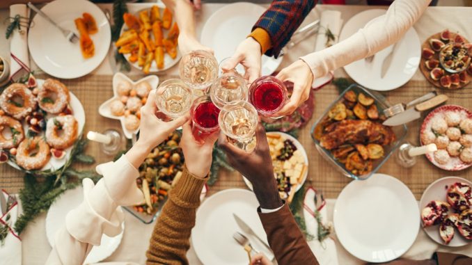 Repas de noël entre amis Repas de noël entre amis